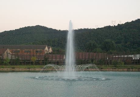 苏州永安湖中喷泉